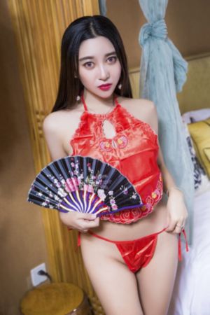 蜜桃臀